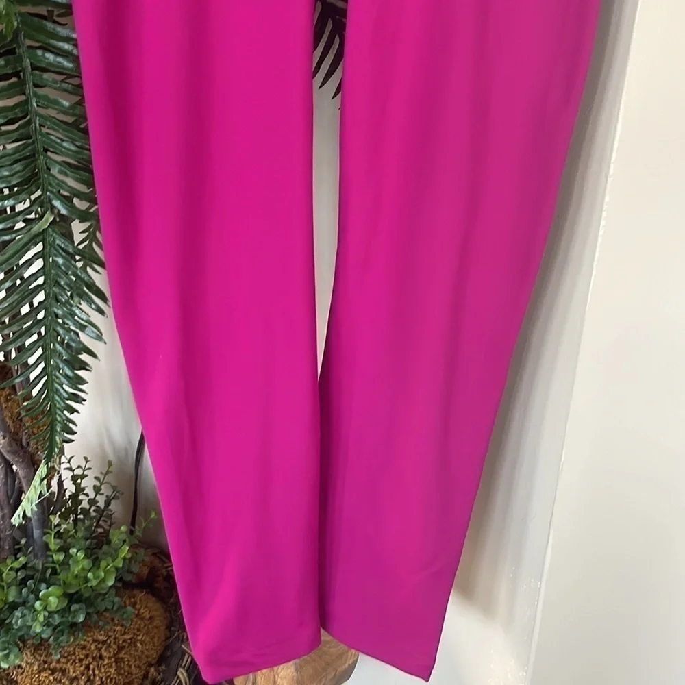 Brand New Nike Yoga Women's High-Waisted 7/8 Leggings Tight Fit Training Berry